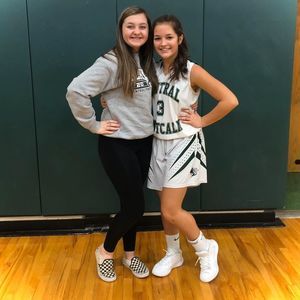 Meet your Posher, Brooke